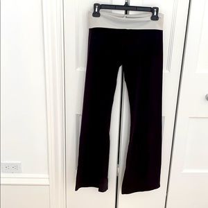 SOLOW black and cream flared leggings, size M